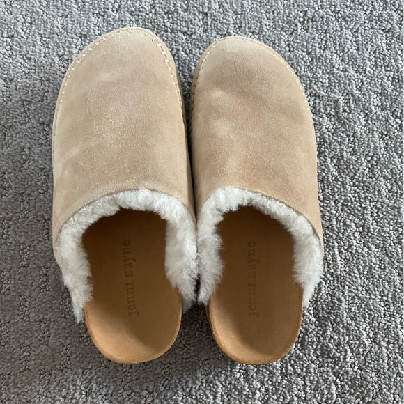 Jenni Kayne Shearling-Lined Moc Clogs - Picture 9 of 16